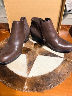 Clarks Brown Leather Side-Zip Ankle Booties